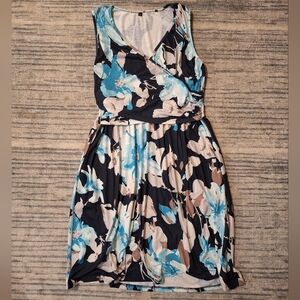 3 For $21 Maternity/nursing Floral Sleeveless Wrap Dress XL